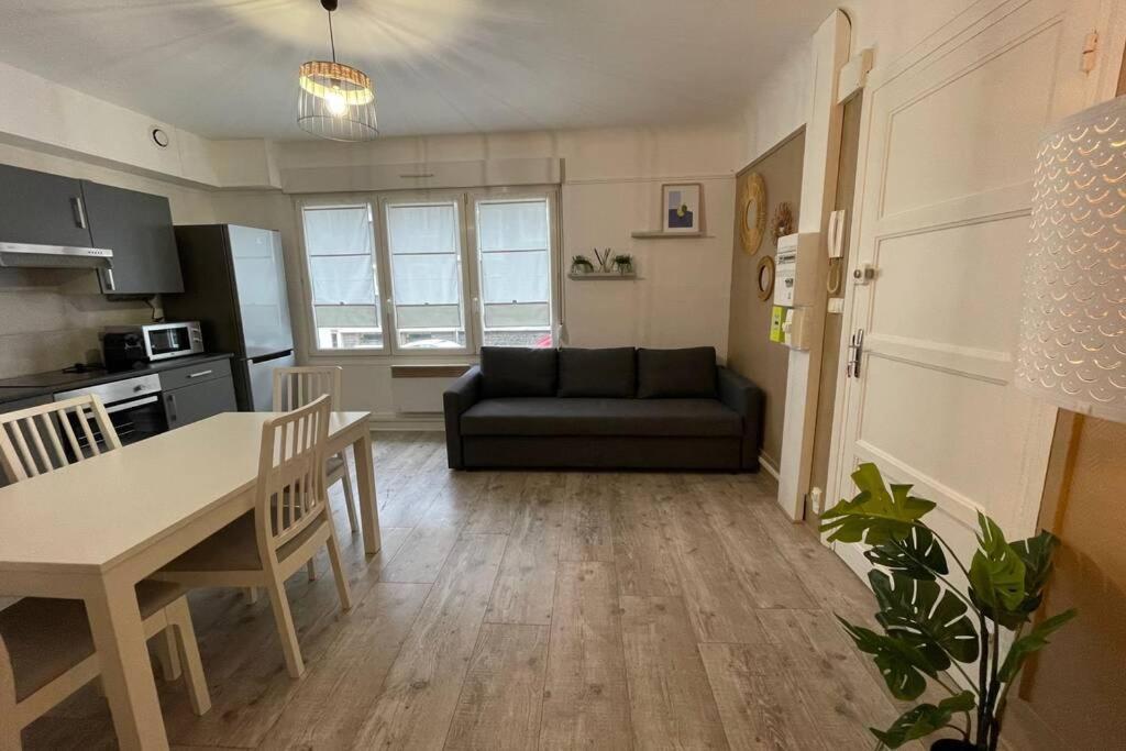 Appartement Moderne Boulogne Sur Mer Proche De La Plage Et Nausicaa エクステリア 写真